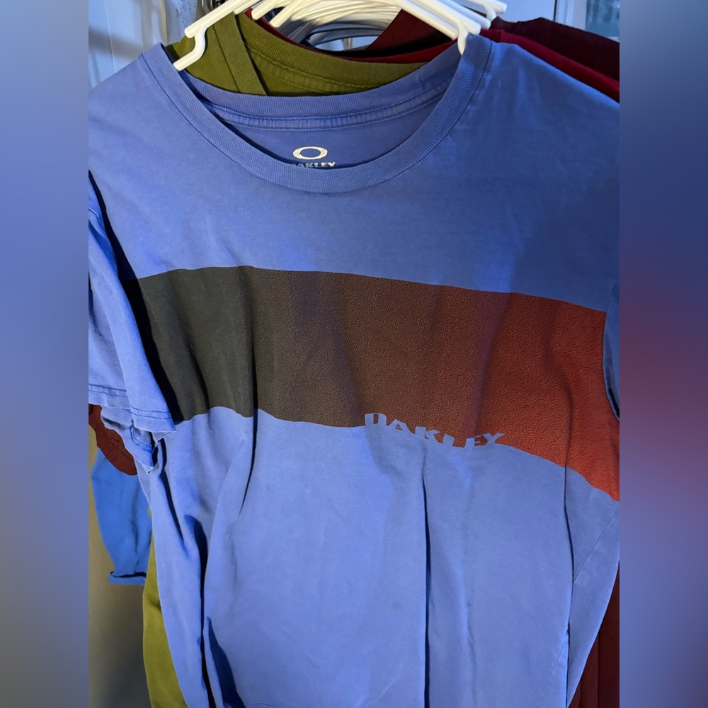 oakley shirt